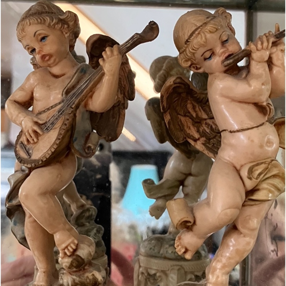 Pair of angels -